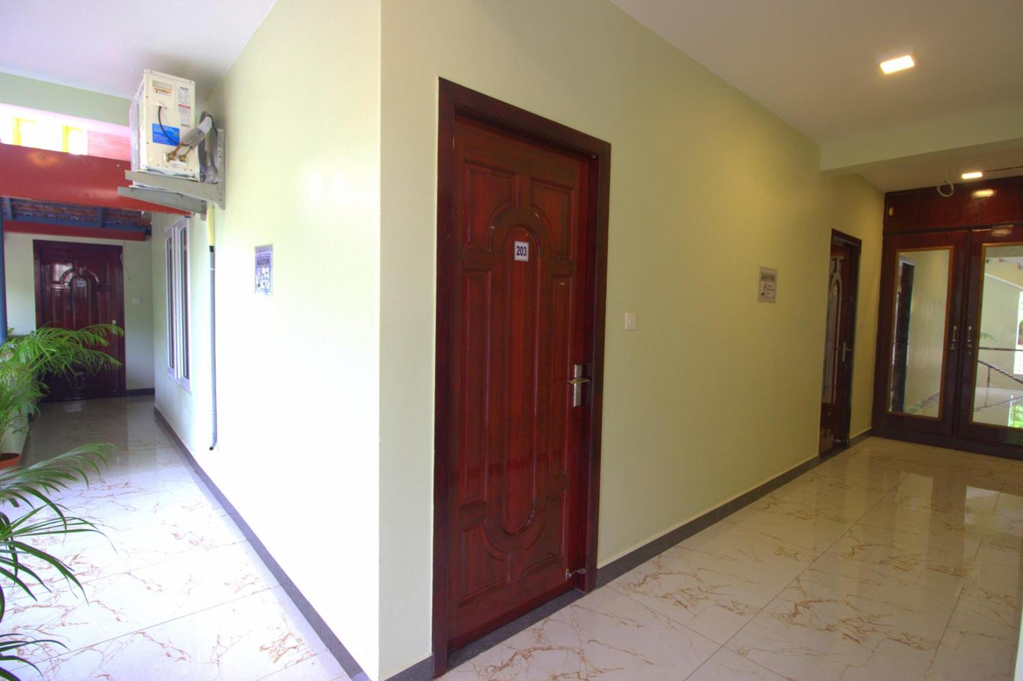 Serenity Sands Beach Resort Pondicherry Bagian luar foto