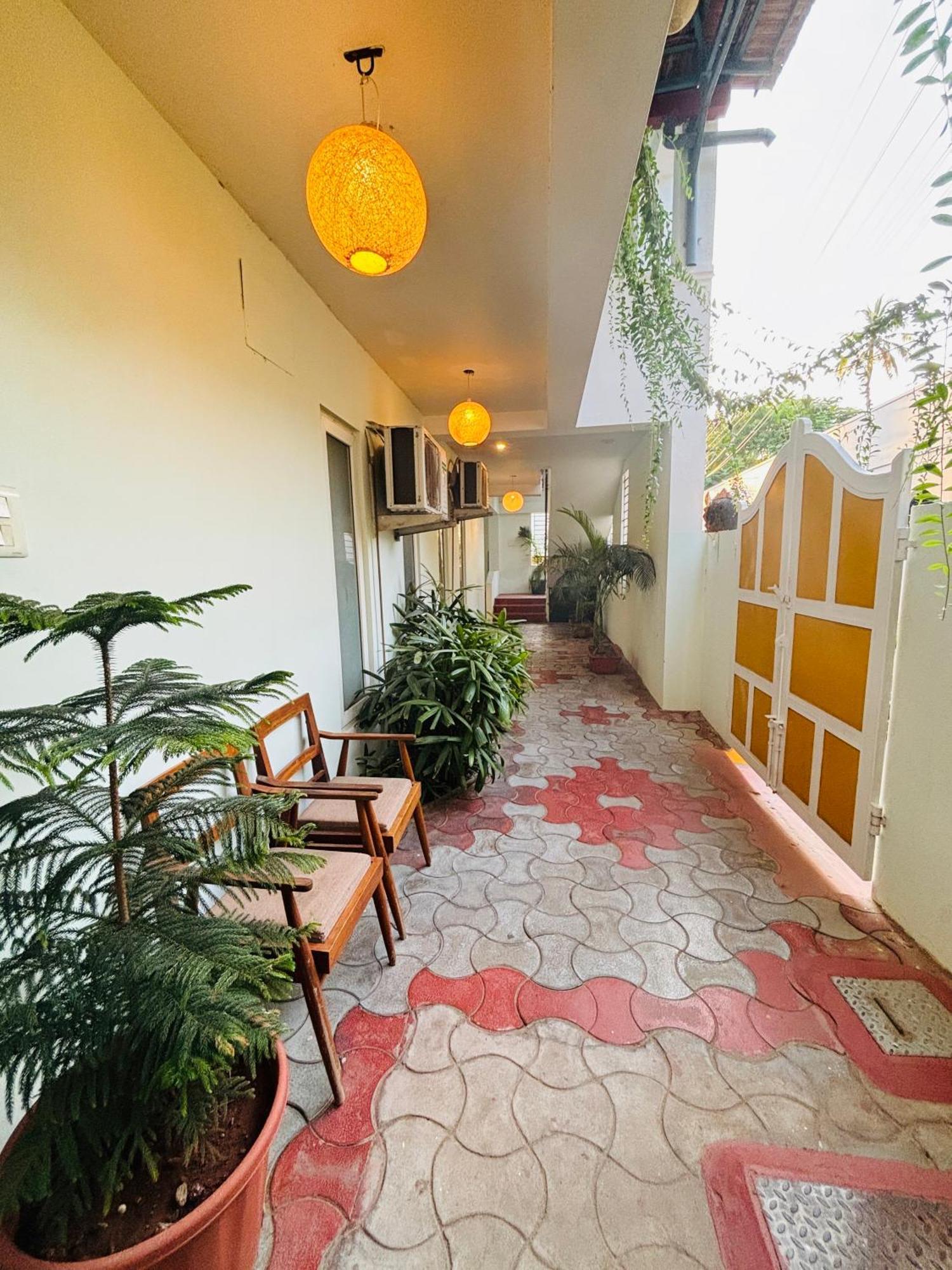 Serenity Sands Beach Resort Pondicherry Bagian luar foto